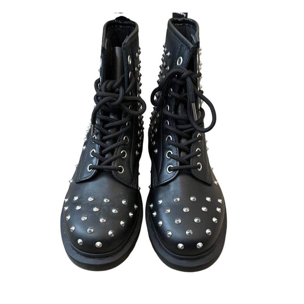 Dr. Martens 1460 Stud Wanama Black Leather Lace Up Combat Boots Size M6 W7